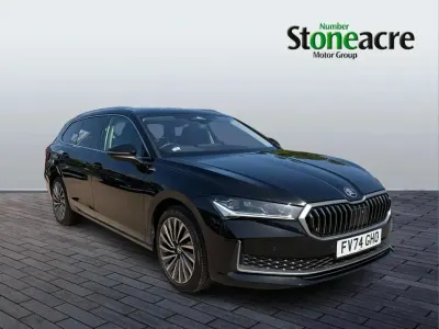 Used Skoda Superb LAURIN & KLEMENT 193 HP (141 kW) 2024 Black Estate