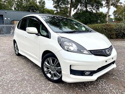 White Used 2011 Honda Jazz Hatchback | £7,699 (Fair price)