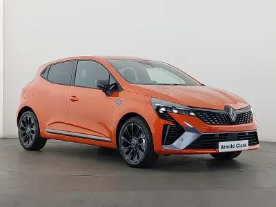 New Renault Clio Techno Esprit Alpine 143 HP (105 kW) 2026 Orange Hatchback
