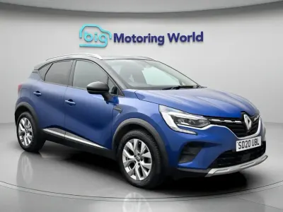 Used Renault Captur Iconic 101 HP (74 kW) 2020 Blue/black SUV