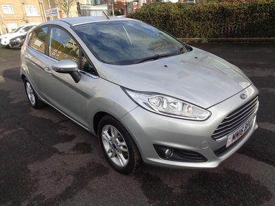 Used Ford Fiesta Zetec 82 HP (60 kW) 2016 Silver Hatchback