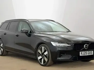 Used Volvo V60 Ultra 449 HP (330 kW) 2025 Black Estate