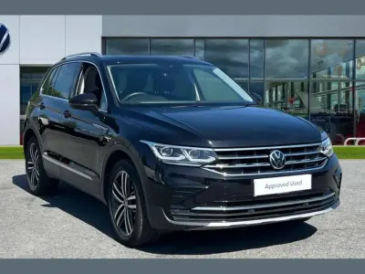 Used VW Tiguan Elegance 150 HP (110 kW) 2022 Black SUV