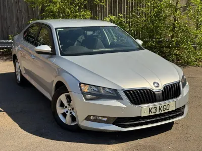 Used Skoda Superb 120 HP (88 kW) 2016 Silver Hatchback