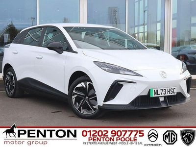 Used MG MG4 EV SE 50 kW (69 HP) 2023 White Hatchback