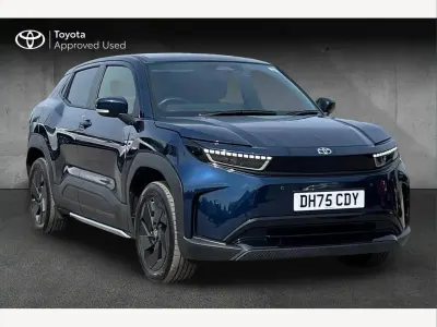 Used Toyota Urban Cruiser Design 127 kW (174 HP) 2026 Blue SUV