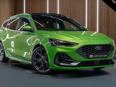 Green Used 2024 Ford Focus ST Estate | £31,995