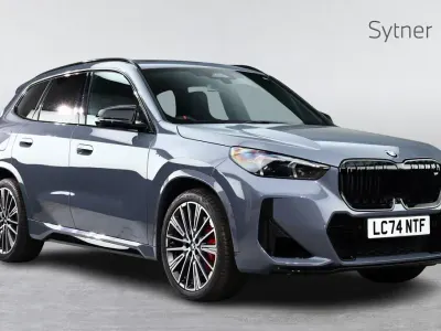 Begagnad BMW X1 Comfort Edition 296 HK (217 kW) 2025 Grå SUV