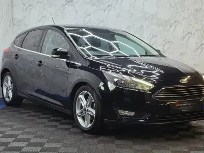 Used Ford Focus Zetec 125 HP (91 kW) 2017 Black Hatchback
