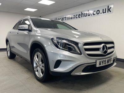 Mercedes GLA220