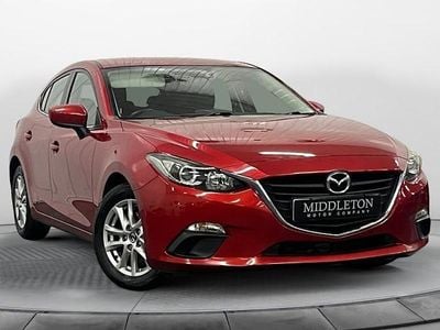 Used Mazda 3 120 HP (88 kW) 2015 Red Hatchback