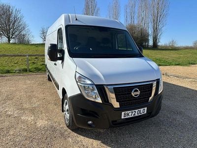 Used Nissan Interstar Tekna 135 HP (99 kW) 2022 White Van