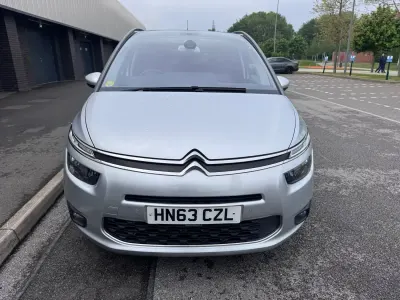 Używany Citroën Grand C4 Picasso Exclusive 115 KM (84 kW) 2014 Srebrny Minivan