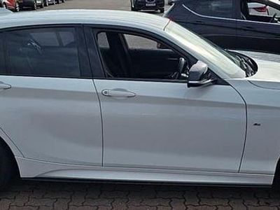 Begagnad BMW 116 M Sport 2016 Vit Halvkombi