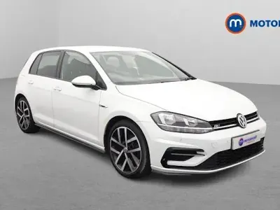 Begagnad VW Golf VII R-line 150 HK (110 kW) 2019 Vit Halvkombi
