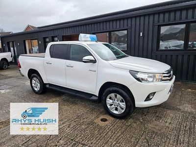 White Used 2020 Toyota HiLux Pickup | £14,995 (Fair price)