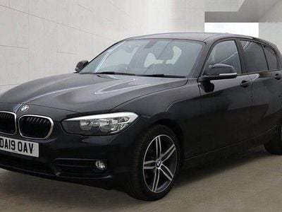 Usado BMW 118 Sport Line 2019 Preto Citadino