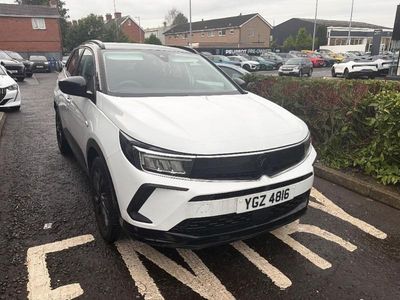 Used Vauxhall Grandland X GS Line 130 HP (95 kW) 2022 White SUV