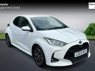 Usata Toyota Yaris Hybrid Design 116 CV (85 kW) 2026 Utilitaria