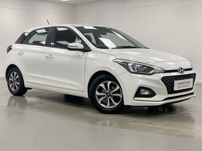 White Used 2020 Hyundai i20 SE Hatchback | £9,095 (Fair price)