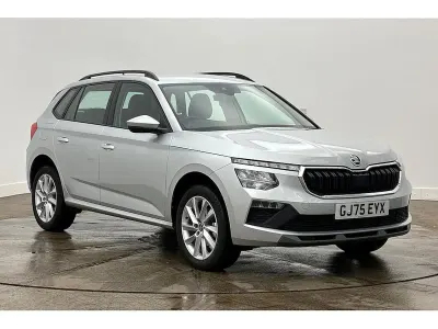 Used Skoda Kamiq SE 70 HP (51 kW) 2025 Brilliant silver metallic SUV
