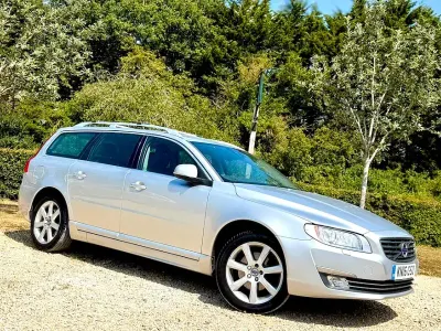 Used Volvo V70 SE Lux 150 HP (110 kW) 2016 Silver Estate