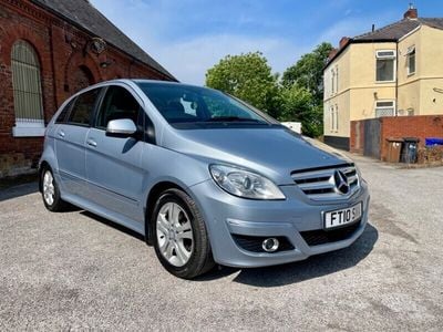 Mercedes B180