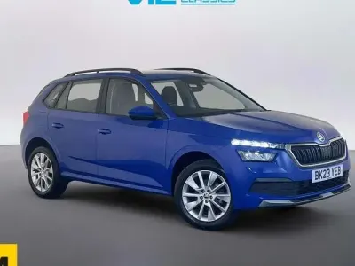 Begagnad Skoda Kamiq SE 95 HK (69 kW) 2023 Blå SUV