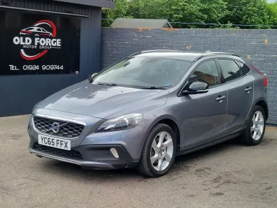 Used Volvo V40 2015 Grey Hatchback