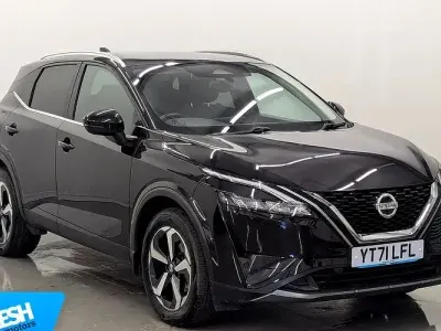 Used Nissan Qashqai N-Connecta 140 HP (102 kW) 2021 Black SUV