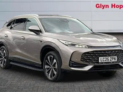 Used MG HS Trophy 299 HP (219 kW) 2025 Silver SUV