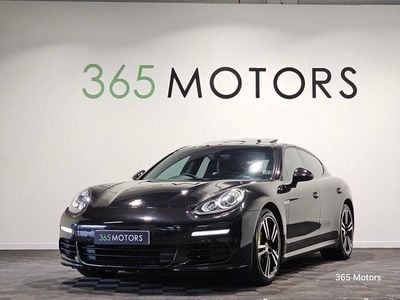Used Porsche Panamera 300 HP (220 kW) 2013 Black Hatchback