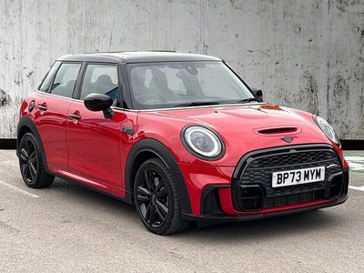 Begagnad Mini Cooper S Hatch 176 HK (129 kW) 2024 Röd Halvkombi