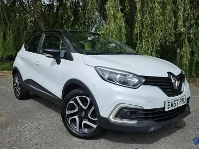 Second-hand Renault Captur Dynamique 90 CP (66 kW) 2017 SUV