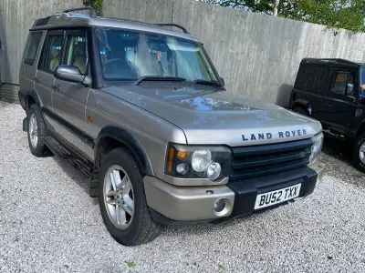 Used Land Rover Discovery 2 136 HP (100 kW) 2002 Gold SUV
