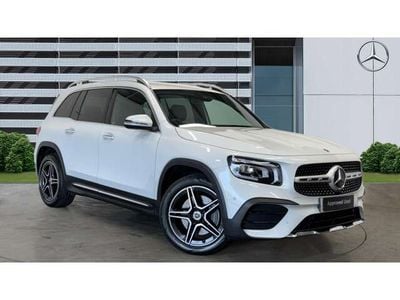 Mercedes GLB220