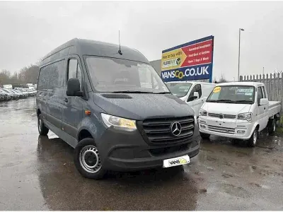 Używany Mercedes Sprinter 2018 Szary Van