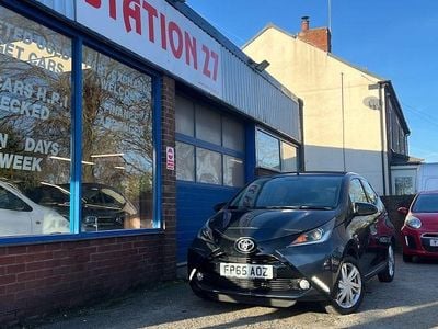 Grey Used 2015 Toyota Aygo x-press Hatchback | £6,295 (Fair price)