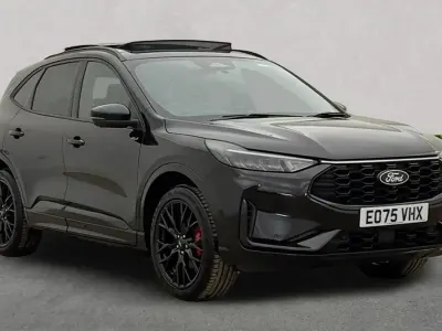 Used Ford Kuga ST-Line X 243 HP (178 kW) 2025 Agate black (metallic) SUV