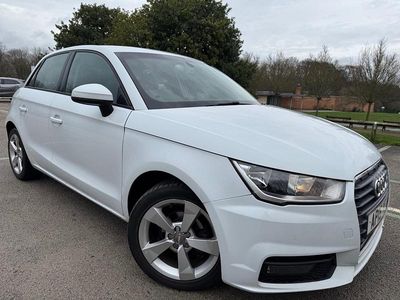 Used Audi A1 Sport 95 HP (69 kW) 2015 White Hatchback