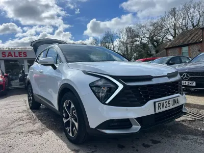 Usado Kia Sportage 207 HP (152 kW) 2025 Branco SUV
