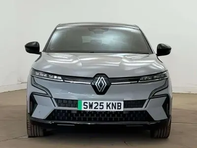 Used Renault Megane E-Tech Komfort 160 kW (218 HP) 2025 Hatchback