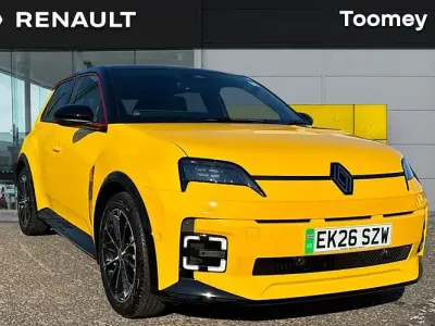 New Renault 5 E-Tech Iconic 110 kW (150 HP) 2026 Yellow Hatchback