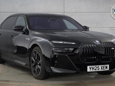 New BMW M760e Comfort Edition 563 HP (414 kW) 2025 Black Sedan