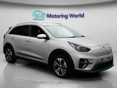 Begagnad Kia e-Niro 147 kW (201 HK) 2022 SUV