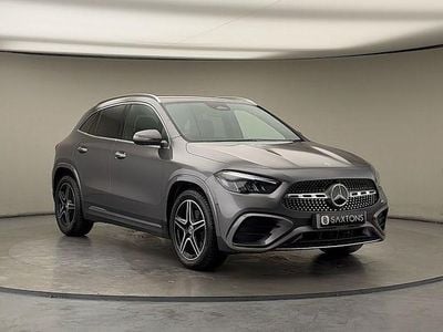 Mercedes GLA200