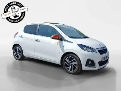 Used Peugeot 108 Roland Garros 82 HP (60 kW) 2016 White Hatchback