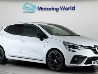Used Renault Clio RS Line 90 HP (66 kW) 2023 White Hatchback