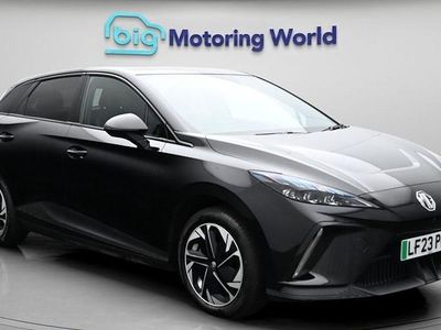 Begagnad MG MG4 EV Trophy 150 kW (204 HK) 2025 Halvkombi