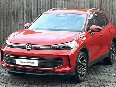 Red Used 2025 VW Tiguan Match SUV | £29,699 (Fair price)